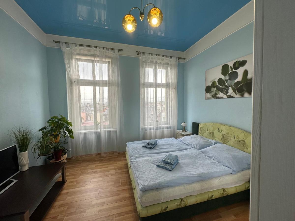 Svahova 986/6 Apartment